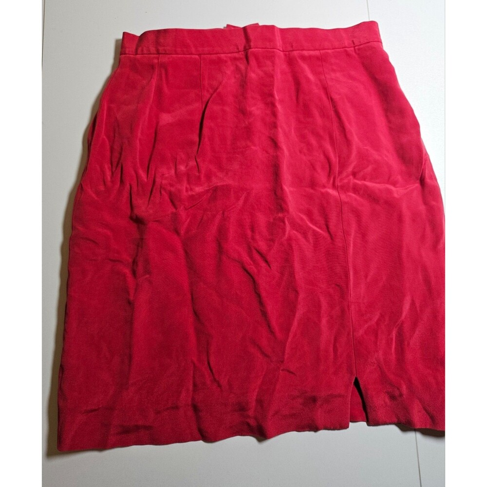 Coral 100,% Silk Lined Straight Pencil Skirt Women's Petites Size 2P Knee Length